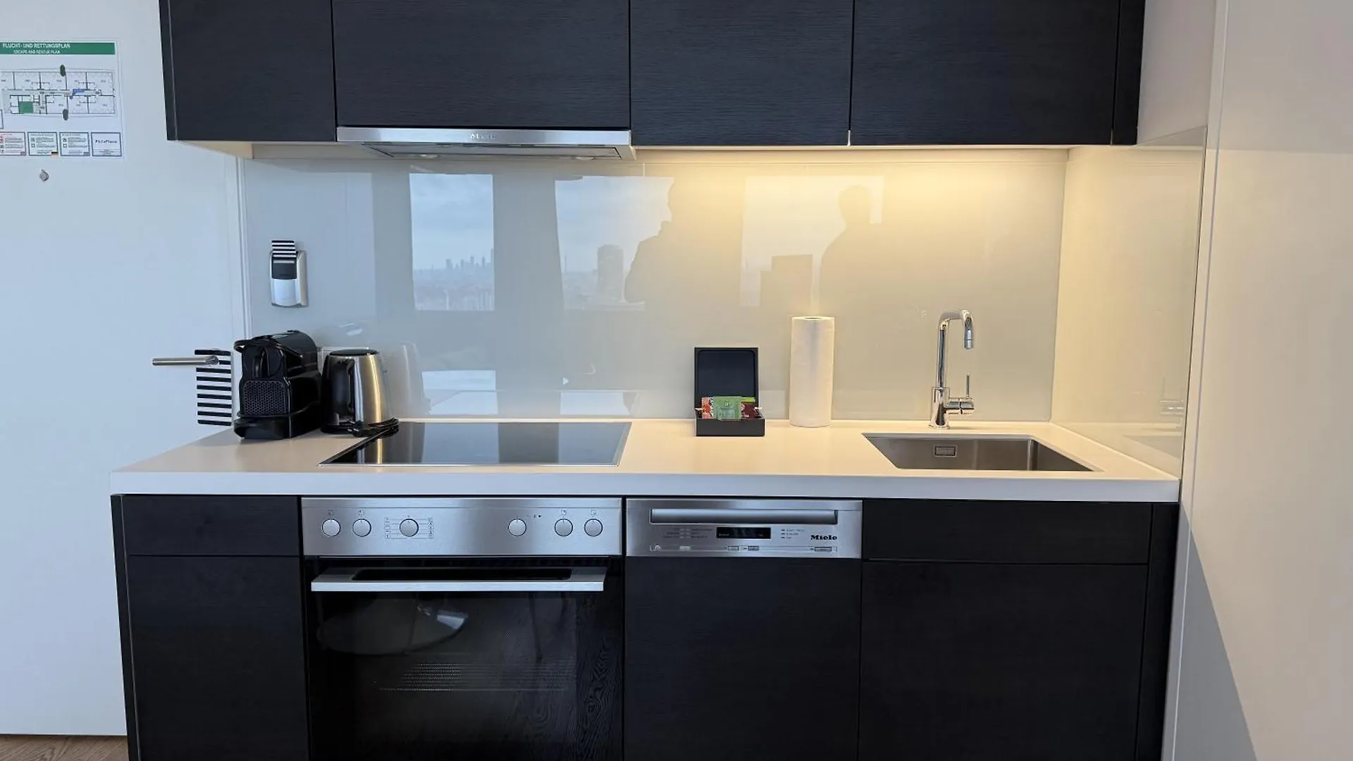 Modern City Apartment With Stunning Vienna Skyline Views 奥地利